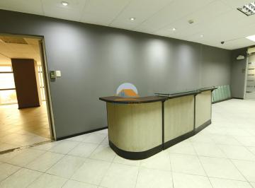 Oficina comercial · 450m² · 2 Estacionamientos · Espectacular Oficina (Todo El Piso #3) en La Av 9 de Octubre