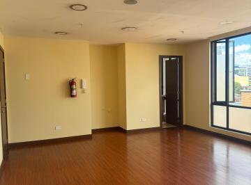 Consultorio , Quito · De Arriendo Hermosa Oficina o Consultorio (Sector Axxis)