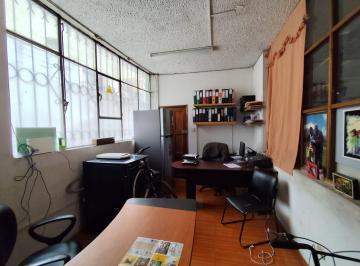 Local comercial · 205m² · 3 Habitaciones · 1 Estacionamiento · La Magdalena, Local Comercial en Venta, 205.17 m², 3 Ambientes