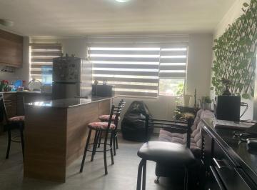 Departamento de 2 habitaciones, Quito · De Oportunidad Departamento Amoblado en Conjunto Cerrado
