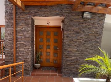 Casa de 3 habitaciones, Quito · Linda Casa en Conjunto Ubicada en Tanda