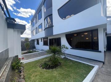 Departamento de 3 habitaciones, Quito · Departamentos en Venta 157 m² - Sector Ponceano