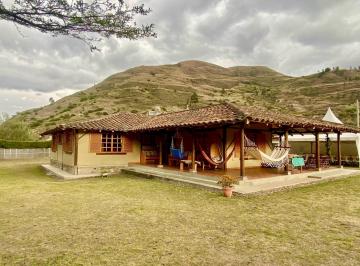 Hacienda-Quinta · 373m² · 4 Habitaciones · 15 Estacionamientos · Quinta en Venta en San Bartolomé