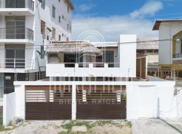 Casa de 3 habitaciones, Salinas · Casa por Estrenar Frente Al Mar en Las Conchas, Salinas.