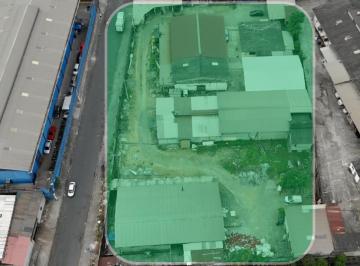 Bodega-Galpón , Guayaquil · En Venta Galpones en Sector Industrial Vergeles.