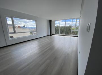 Departamento · 126m² · 3 Habitaciones · 2 Estacionamientos · Departamento de Venta 3 Dorm. en Monteserrín, Quito