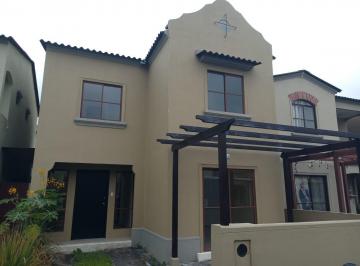 Casa de 4 habitaciones, Guayaquil · Casa de Venta en La Urbanización La Rioja, 4 Dorm., por Estrenar.