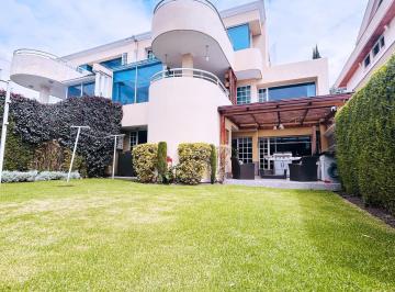 Casa · 285m² · 3 Habitaciones · 2 Estacionamientos · Casa en Venta en Urbanización Vista Grande, Miravalle