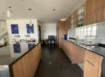 Departamento de 2 habitaciones, Quito · Venta, Departamento Duplex Cumbaya, 2 Dorm.