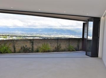 LINDA VISTA · Exclusivo Apart, en Cumbaya con Vista Panoramica y Áreas Comunales de Lujo!