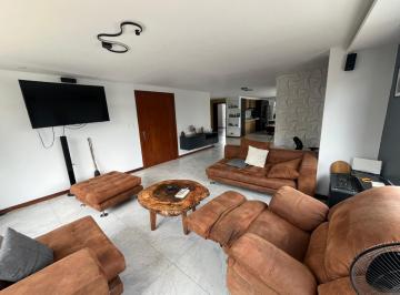 Departamento · 200m² · 2 Habitaciones · 1 Estacionamiento · Departamento Amoblado de Renta en Tumbaco, Quito Ecuador