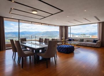 Departamento · 400m² · 4 Habitaciones · 2 Estacionamientos · Departamento Venta Vista Grande Cumbayá 545.000 Usd