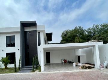 Casa de 4 habitaciones, Guayaquil · Casa en Venta, Via a La Costa, Punta Esmeralda, Gye C. Garcia
