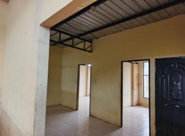 Casa · 560m² · 3 Habitaciones · 2 Estacionamientos · Loja, Pindal Casa en Venta, 560 m², Terreno 466 m²