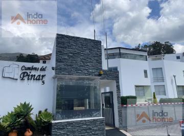 Casa · 132m² · 3 Habitaciones · 1 Estacionamiento · Casa en Venta