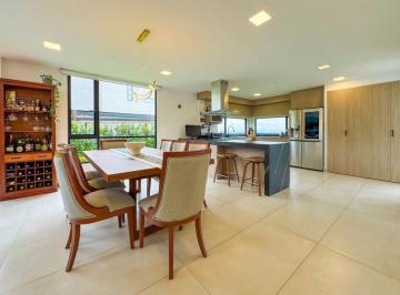 Casa de 3 habitaciones, Quito · Hermosa Casa en Venta Dentro de Conjunto Sector Nayon