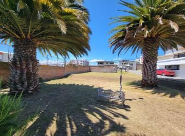 Terreno / Lote , Quito · Terreno de Venta en La Urbanización El Condado de 600 m Norte de Quito