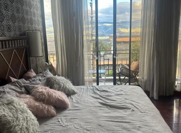 Dormitorio máster · Venta Casa Campestre Moderna con Piscina en Miravalle 2 Cumbaya /sharon