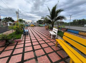 Terreno / Lote , Manta · Terreno de Venta en Manta Via Manta Jaramijo Am/v