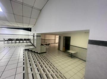 Local comercial · 2445m² · 10 Estacionamientos · Vendo Galpon Comercial con Oficinas y Local Comercial - Centro Norte - *mm