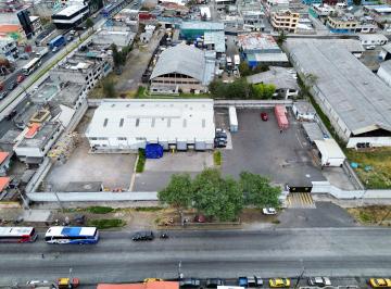 Bodega-Galpón , Quito · Galpón Industrial en Venta Excelente Ubicación Sur de Quito Sector Quitumbe