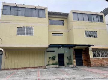 Edificio-Hotel-Fabrica de 3 habitaciones, Guayaquil · Kennedy Edificio Comercial en Venta - A. Salazar