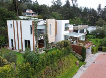 SE VENDE CASA hermosa, luminosa con magnifica vista TANDA NAYÓN
A pocos minutos · Vendo Casa Urbanización Prados de Tanda Vista Cerca Rancho San Francisco Tanda
