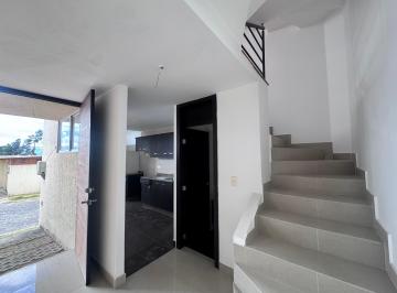 Casa de 3 habitaciones, Quito · Simón Bolívar - Casa en Venta - Dentro de Conjunto - 170 m
