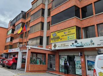 Oficina comercial · 100m² · 1 Estacionamiento · Oficina en Renta 100 m² Quito Norte