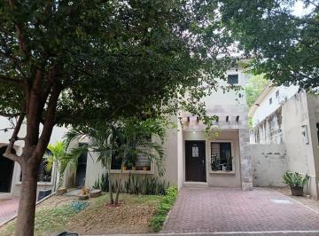 Casa de 4 habitaciones, Guayaquil · Casa de Alquiler en Bosques de La Costa, 4 Dorm., Vía a La Costa.