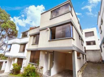 Casa · 291m² · 4 Habitaciones · 1 Estacionamiento · ¡Casa Pinar Alto! en Venta, 4 Dorm. Precio de Oportunidad $125.254