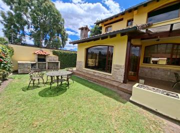 Casa de 3 habitaciones, Quito · Venta Casa Valle de Los Chillos