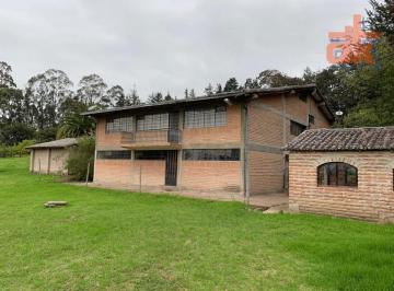 Hacienda-Quinta de 4 habitaciones, Quito · Venta de Quinta con Espectacular Vista – 1.8 Hectáreas en Yaruquí