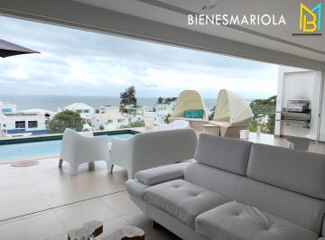 Casa de 4 habitaciones, Santa Elena · Se Vende Maravillosa Casa en Capaes con Vista Al Mar 4 Dorm.
