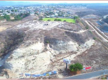 Terreno / Lote , Manta · Terreno de 16216 m² en Venta, Vía Circunvalación Sector Los Geranios.