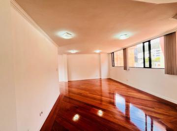Departamento · 121m² · 3 Habitaciones · 1 Estacionamiento · De Los Granados, Departamento en Venta, 121 m², 3 Habitaciones