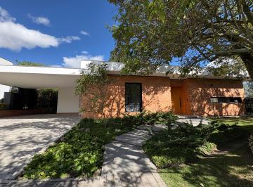 Casa de 3 habitaciones, Quito · Vendo Hermosa Casa Una Sola Planta en Conjunto Via Arrayanes, Puembo