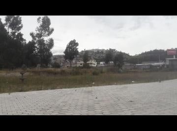 Terreno / Lote de 1 habitación, Quito · Arriendo Terreno Simon Bolivar Sector Diagonal Al Centro Comercial Portal Sho