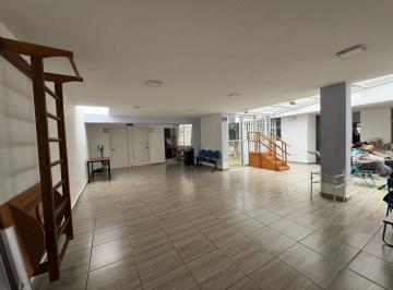 Casa de 5 habitaciones, Quito · En Venta Casa Independiente/ Oficina - Centro Medico de 5 Ambientes en Iñaquito