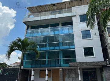 Edificio-Hotel-Fabrica · 200m² · 5 Estacionamientos · Venta de Edificio Comercial Uso de Suelo Multiple, 16 Oficinas. Of
