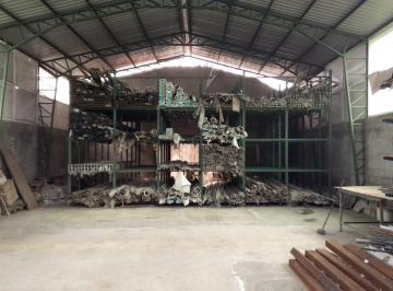 Bodega-Galpón , Daule · Galpón en Venta 345 M²| Av León Febres Cordero | La Aurora