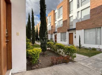 Casa de 3 habitaciones, Quito · Rento $350 Casa de 90 m² en San José de Pomasqui, Cerca Al Colegio Francés