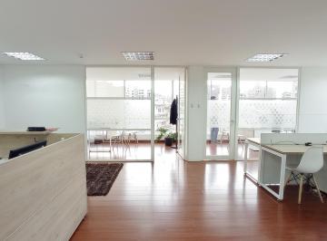 Oficina comercial de 3 habitaciones, Quito · Oficina en Venta - 100 m² - 2 Parqueaderos - Seguridad - La Carolina