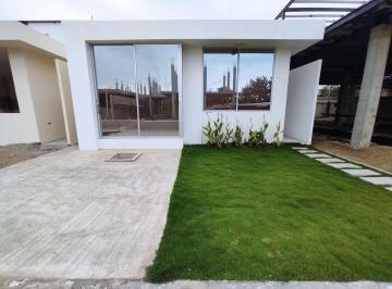 Casa de 3 habitaciones, Portoviejo · Casa en Urbanizacion de Venta en Portoviejo
