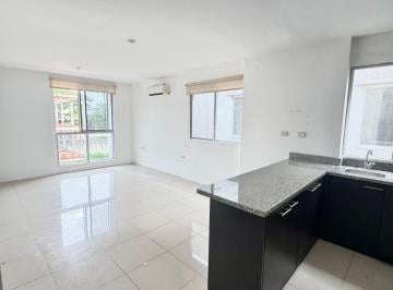 Departamento de 2 habitaciones, Guayaquil · Vendo Departamento en Puerto Azul 2 Dorm., 2do Piso Condominio con Escaleras Doble Garita
