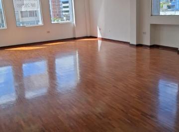 Oficina comercial · 50m² · Oficina en Arriendo, 50 m², 1 Sólo Ambiente Av Amazonas y Gaspar de Villarroel