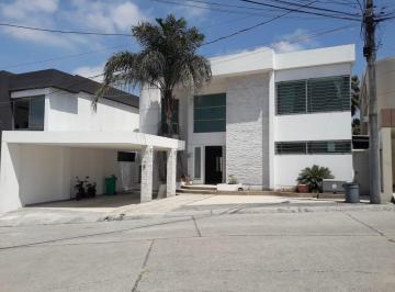 Casa de 4 habitaciones, Guayaquil · En Venta Casa 3 Urbanizaciòn Los Parques - Los Ceibos - Mae. Recalde