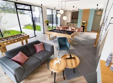 Departamento · 96m² · 2 Habitaciones · 2 Estacionamientos · Departamento 2 Dorm. Aurora Tumbaco
