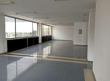 Oficina comercial de 5 habitaciones, Quito · C/ La Carolina, Oficina de 300 m² en Arriendo, Sector Atahualpa