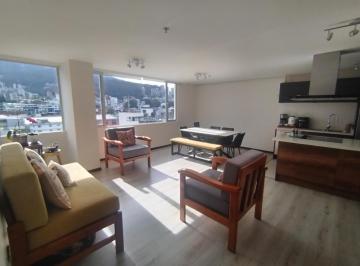 Departamento de 3 habitaciones, Quito · Departamento de Venta, Tres Dorm. con Balcón y Vista. La Carolina